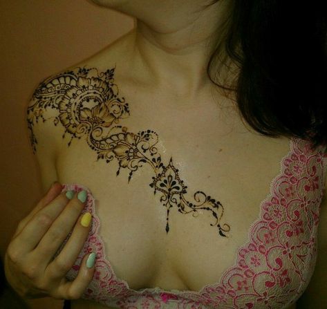 Body Mehndi Designs, Full Body Mehndi, Body Mehndi, Chest Henna, Henna Chest, Full Body Henna, Mehndi Designs Full, Traditional Henna Designs, Hena Designs