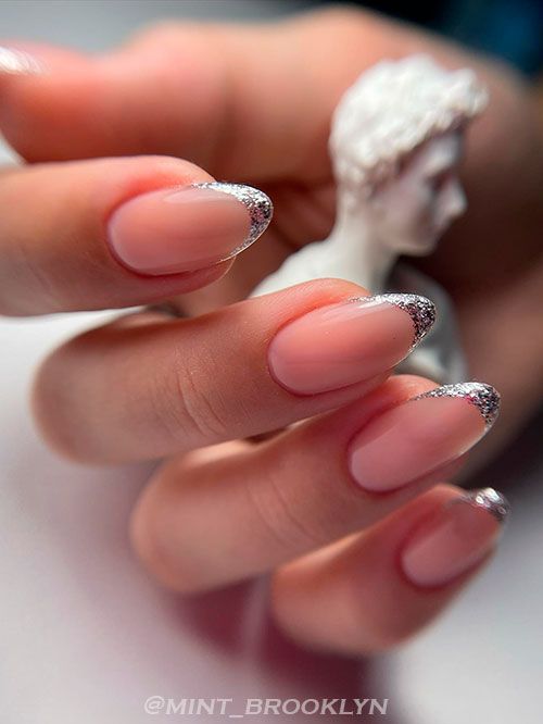 Silver Tip Ombre Nails, Silver And Pink French Tip Nails, White And Silver Nails French Tip, Silver Outline French Nails, Silver Reverse French Nails, French Silver Glitter Nails, Metallic French Tip Almond Nails, Silver Glitter Nails French Tips, Shine French Nails