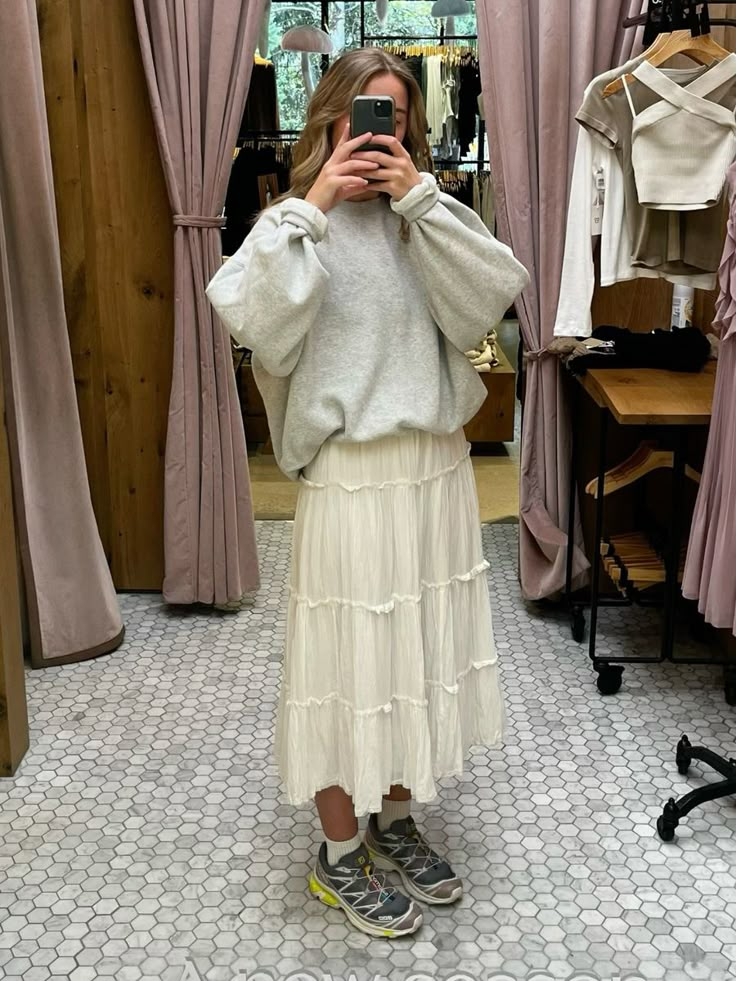 Womens Salomon Shoes, White Maxi Dress Outfit Winter, Salomon Outfit Skirt, Salomons Styled, Styling Salomon Xt6, Salomons Outfits, Birkenstock Skirt Outfit, Maxi Skirt Shoes, White Salomon Xt6 Outfit