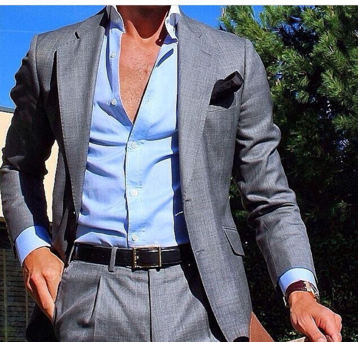 Grey on blue Light Grey Suit Men, Smart Casual Blue, Light Grey Suit, Best Suits For Men, Grey Suit Men, Grey Suits, Mens Smart Casual Outfits, Blazer Outfits Men, Light Grey Suits