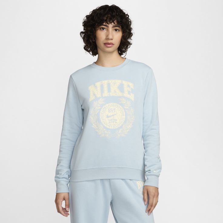 Varsity-inspired vibes pair with classic comfort in this relaxed crew-neck sweatshirt. Our Club Fleece feels smooth on the outside, slightly fuzzy on the inside, to help keep you cozy while still being breezy. Nike Relaxed Fit Crew Neck Sweats, Nike Crew Sweats In Athleisure Style, Nike Crew Sweats Athleisure, Nike Crew Neck Sweats For Loungewear, Nike Crew Athleisure Sweats, Nike Crew Sweatshirt With Letter Print, Nike Spring Sweats With Crew Neck, Nike Crew Neck Sweats For Streetwear, Nike Casual Crew Sweatshirt