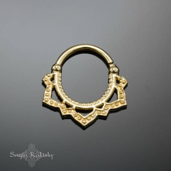 Ornate Toe Ring With Intricate Design, Gold Spiritual Septum Ring Gift, Gold Bohemian Nickel-free Septum Ring, Handmade Gold Bohemian Septum Ring, Handmade Bohemian Gold Septum Ring, Bohemian Handmade Gold Septum Ring, Bohemian Gold Septum Ring For Festivals, Bohemian Round Septum Ring As Gift, Spiritual Filigree Ring With Intricate Design For Gift