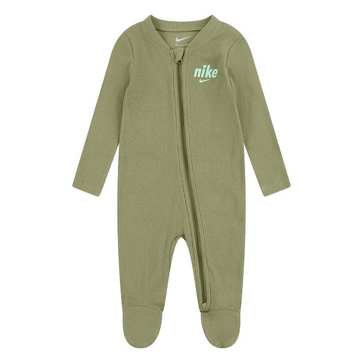 Cozy and cute, your little newborn baby will look athletic in this Nike ribbed coverall. Cozy and cute, your little newborn baby will look athletic in this Nike ribbed coverall. FEATURES Crewneck Long sleeves Mitten cuffs (sizes 0-6M only) Nike logo on the chest Zipper closure Covered footies Gender neutralFABRIC & CARE Cotton, polyester Machine wash Imported Color: Green. Gender: male. Age Group: kids. Pattern: Solid. Clothes Guide, Baby Nike, Kids Pattern, One Piece Outfit, Baby Products, Nike Outfits, Nike Logo, 3 Months, 6 Months