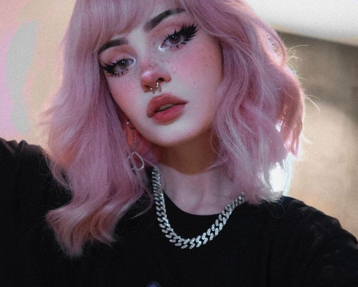 Pink Egirl Makeup, Egirl Makeup Looks, Cute Pink Hair, Pink Wig With Bangs, E Girl Makeup, Egirl Makeup, Aesthetic Egirl, Kawaii Makeup, Wavy Wigs