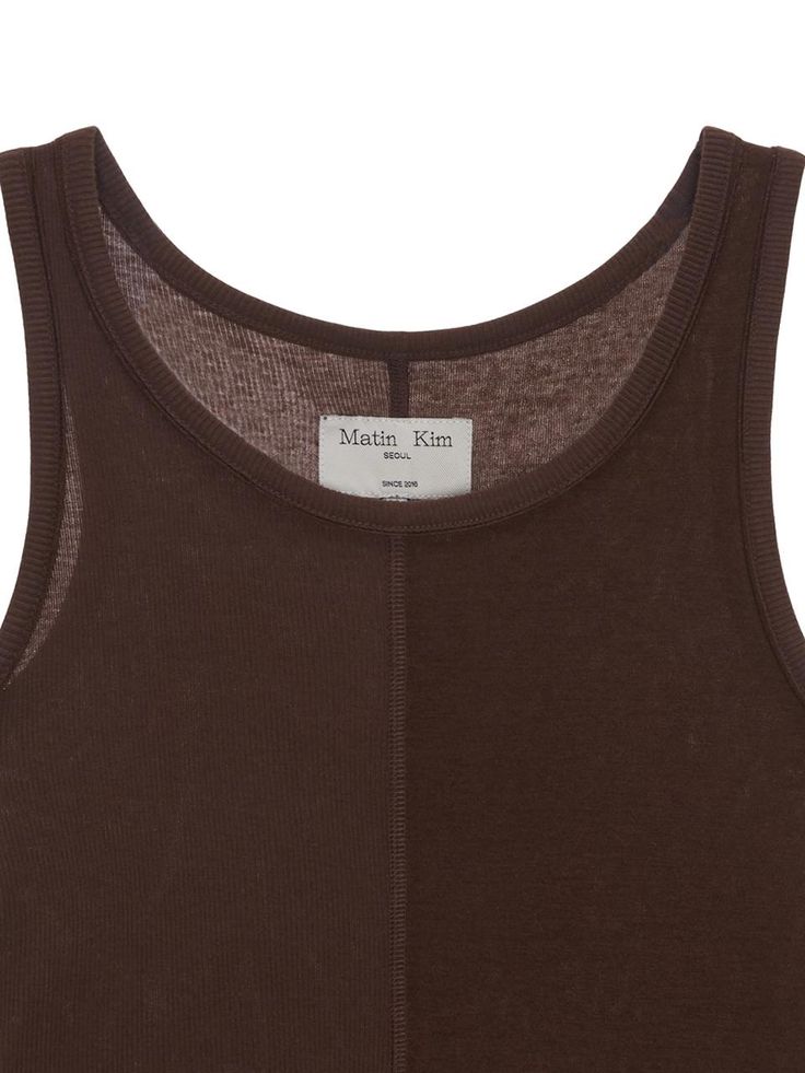 This is a casual and feminine top by Matin Kim that is made out of high quality and sturdy material. With distinctive mood of the design and comfortable wear, you can style it for your casual summer outfit.- Minimal metal embellishment detail- Basic and simple mood- Light fabric for summer season Brown Sleeveless Top For Spring, Sleeveless Brown Top For Spring, Brown Cotton Summer Tank Top, Brown Cotton Tank Top For Summer, Sleeveless Brown Cotton Top, Brown Scoop Neck Casual Tank Top, Summer Brown Cotton Tank Top, Spring Brown Tank Top, Brown Sleeveless Cotton Top