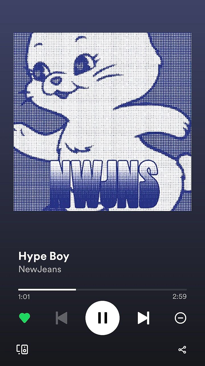 an mp3 player with the words hype boy on it's front and side