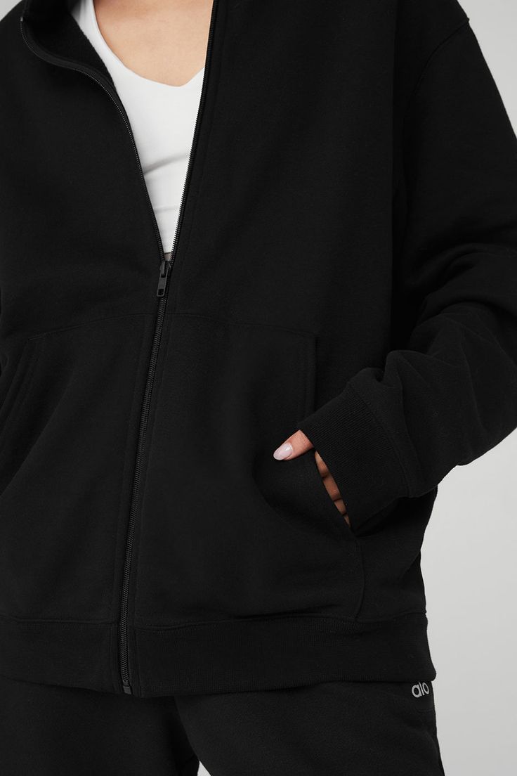 For easy everyday wear, the Renown Full Zip Hoodie is checking in. It’s made from soft and comfy, heavyweight French terry with dropped shoulders and a just-right oversized fit — ideal for seasonal layering, lounge or on-the-go. A split kangaroo front pocket keeps small essentials readily accessible. Pair with a matching Renown Heavyweight Sweatpant for head-to-toe chill vibes. Comfy, heavyweight French terry Split kangaroo pocket & just-right oversized fit Unisex style Designed & uniquely fit t Chill Vibes, Womens Capris, Unisex Style, Full Zip Hoodie, Mens Sweatpants, Sneakers For Sale, Bra Tops, Heavy Weight, Mens Bottom