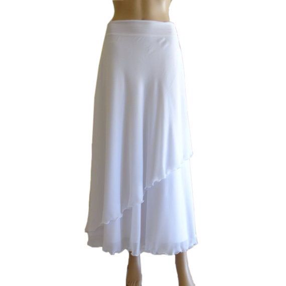 White Long Skirt. Maxi Skirt by lisaclothing on Etsy https://www.etsy.com/listing/162650291/white-long-skirt-maxi-skirt Bridesmaid Skirt, Maxi Skirt White, Skirt Chiffon, Bridesmaid Skirts, White Maxi Skirt, White Long Skirt, Fashion Tips For Men, Evening Skirts, White Maxi Skirts