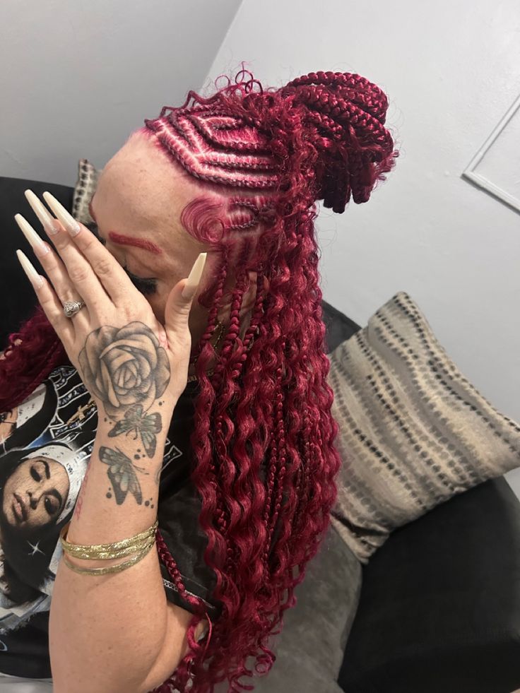 Burgundy Braids Hairstyles, Burgundy Stitch Braids, Burgundy Braids With Beads, Burgundy Hair Braids, Red Braids With Curls, Burgundy Fulani Braids, Red Braids Hairstyles, Burgundy Boho Knotless Braids, Cherry Red Braids