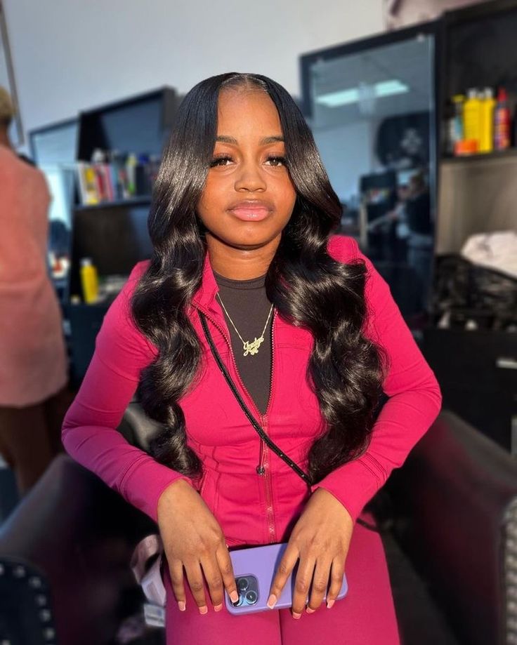 Middle Part Versatile Quick Weave, Middle Part Quick Weave With Curls, Sew In With Crimps Middle Part, Leave Outs Sew In, Middle Part Quick Weave With Leave Out Curls, Sew In Leave Out Hairstyles, Quick Weave Leave Out, Middle Part Closure Sew In, Burgundy Wig Hairstyles