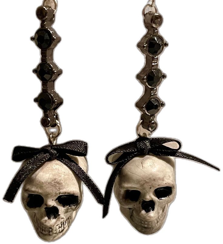 Black Skull Earrings For Gift, Adjustable Black Skull Earrings, Adjustable Black Skull-shaped Earrings, Gothic Skull Earrings For Party, Black Gothic Earrings With Skull Print, Black Skull-shaped Earrings With Skull Print, Nickel Free Black Skull Earrings, Black Skull Earrings For Parties, Black Skull Print Earrings As Gift