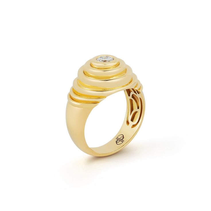 Our 18K Yellow Gold Honey motif stacks around a brilliant cut, 0.25cts White Diamond. Want to add your birthstone or your favorite gem? Contact us at info@deborahpagani.com for customization. Our pieces are made to order. Please allow 6-8 weeks for delivery. 50th Birthday Gifts For Woman, 21st Gifts, Pinky Ring, Green Tourmaline, Pink Sapphire, White Diamond, Rose Gold Ring, Tourmaline, Birthstone