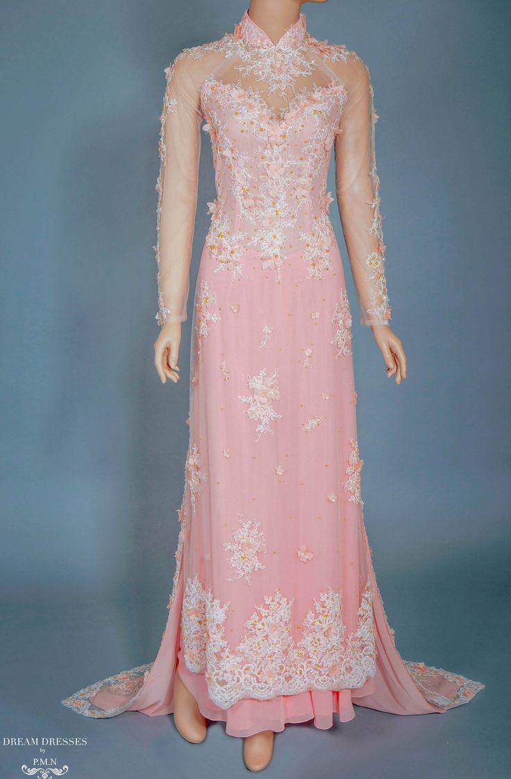 Custom made blush pink chiffon Ao Dai with beaded lace Materials: chiffon, tulle Neckline: traditional collar Long sleeves Closure: Zipper Chiffon pants Chapel train Bridal Ao Dai, Vietnamese Wedding Dress, Ao Dai Vietnamese, Traditional Gown, Exclusive Gowns, Vietnamese Wedding, Traditional Gowns, Chiffon Pants, Vietnamese Traditional Dress