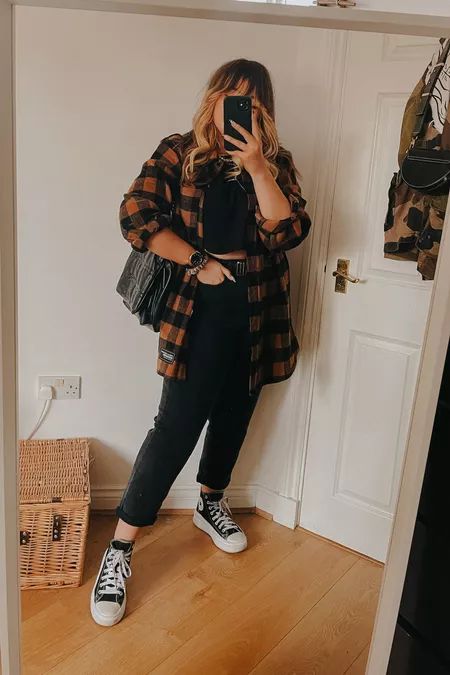 Grunge Mum Fashion, Edgy Fashion Midsize, Plus Size Boho Grunge Outfits, Cute Curvy Fall Outfits, Alternative Mum Style, Grunge Outfit Midsize, Women's Fashion Alternative, Casual Grunge Outfits Plus Size, Llymlrs Outfit