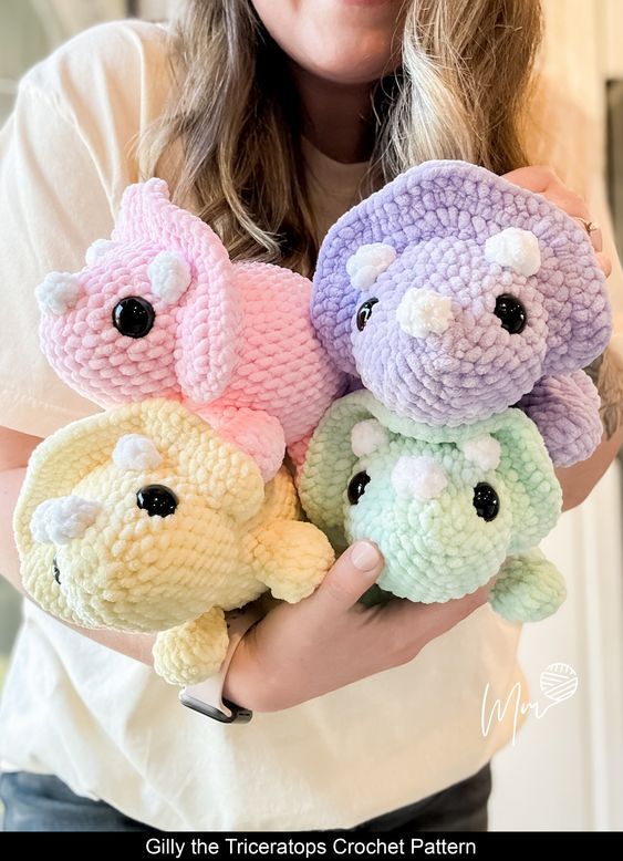 Crochet plushies Simple Crochet Stuffed Animal Patterns, Animal Crochet Plushies, Crochet Stuff Animals Free Patterns, Amigurumi Triceratops Free Pattern, Cute Dino Crochet Pattern Free, Crochet Patterns Stuffies, Free Crochet Triceratops Pattern, Cute Small Crochet Animals, Free Crochet Patterns For Plushies