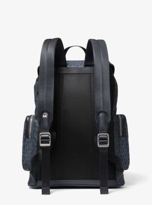 Form meets function in our logo-print Hudson backpack. It boasts two exterior zip pockets to keep your phone and keys within easy reach while the spacious interior easily stows a laptop or gym trainers. Sleek hardware and tonal details render it an elevated on-the-go essential. Gym Trainers, Empire Logo, Gym Trainer, Backpack Reviews, Small Laptop, Cool Backpacks, Handbag Shoes, Tablet Laptop, Travel Backpack