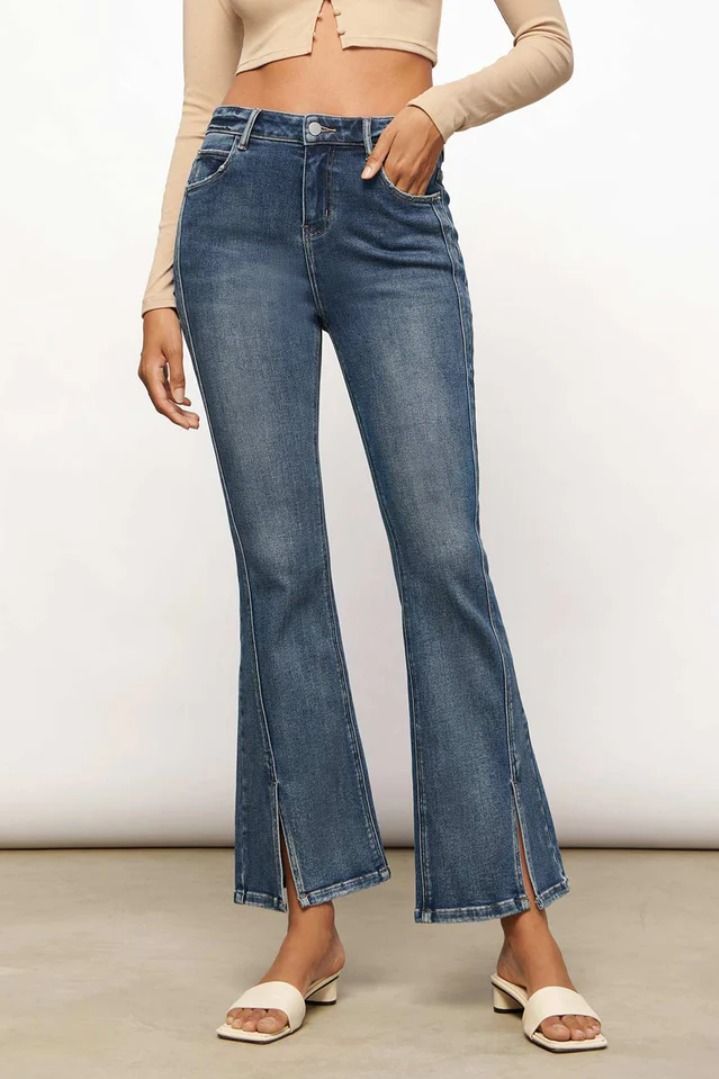 Cut from stretchy premium denim that provides a super comfortable fit, they have a slim fit through the legs before kicking out to flared cuffs. Thanks to the split hems, they're also a way to showcase your favorite pumps. Stretch Medium Wash Cropped Leg Flare Jeans, Medium Wash Stretch Flare Jeans With Cropped Leg, Trendy Stretch Flare Jeans With Standard Leg, Trendy Non-stretch Cropped Leg Flare Jeans, Trendy Non-stretch Cropped Flare Jeans, Stretch Flare Jeans With Frayed Hem, Trendy Cropped Stretch Flare Jeans, Stretch Medium Wash Flare Jeans, Stretch Dark Wash Pants With Standard Cut Leg