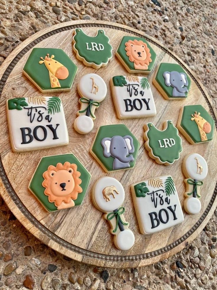 Safari Baby Shower Food Ideas, Safari Shower Ideas, Wild Baby Shower, Safari Baby Shower Boy, Lion Baby Shower, Safari Cookies, Jungle Safari Baby Shower, First Birthday Cookies, Baby Shower Safari Theme