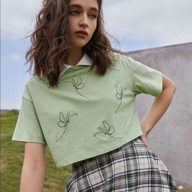 Bought This Last Week, And It Doesn’t Fit Me, New With Tag Cute Green Embroidered Tops, Super Crop Top, Embroidery Collar, Grey Crop Top, Half Shirts, Girls Crop Tops, Off Shoulder Crop Top, Butterfly Embroidery, Pink Crop Top