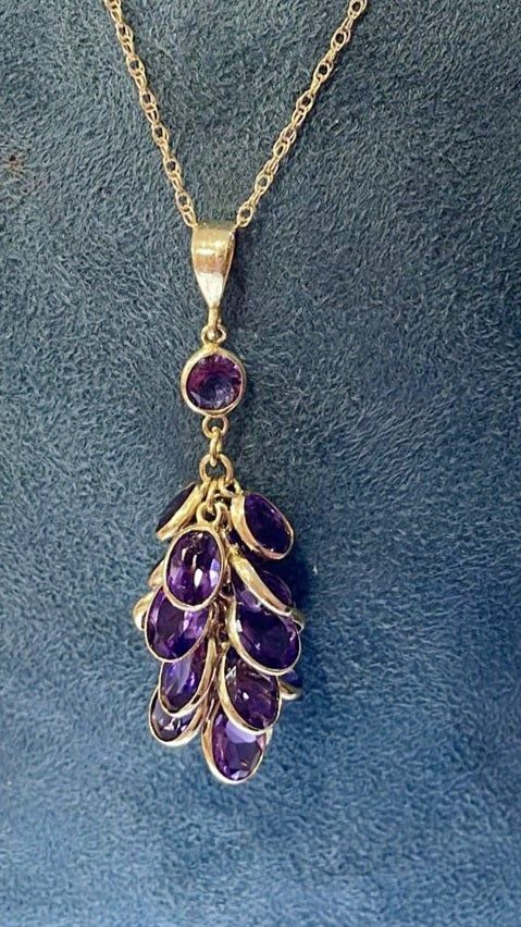 9ct Gold Amethyst Leaves Pendant Necklace - Rococo Jewellery Amethyst Necklace Pendant Gold, Cluster Jewelry, Ethereal Jewelry, Kundan Jewellery Bridal, Pretty Accessories, Jewellery Bridal, Amethyst Necklace Pendant, Gold Jewelry Sets, Amethyst Jewelry