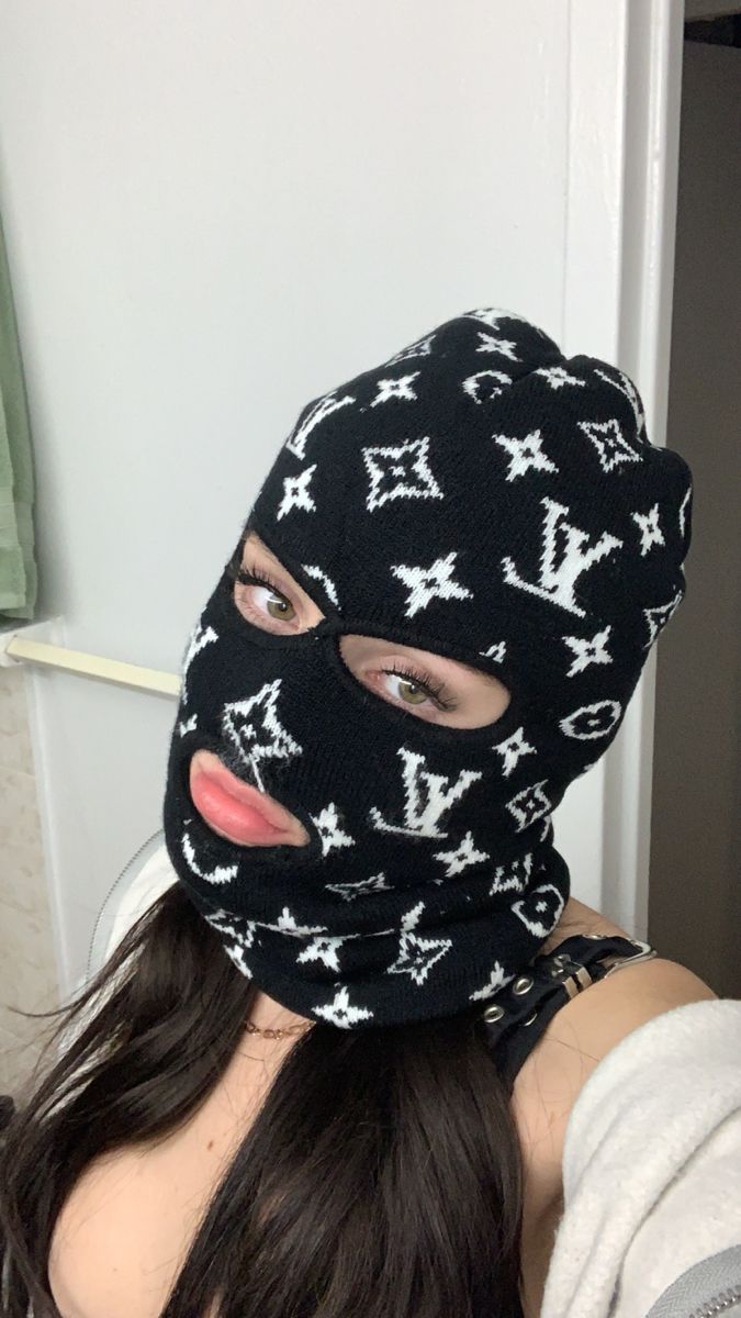 Louis Vuitton Ski Mask, Baddie Ski Mask Aesthetic, Girl In Ski Mask, Ski Mask Girl Aesthetic, Mask Girl Aesthetic, Ski Mask Girl, Abstract Girl Painting, Girl With Mask, Gang Girl