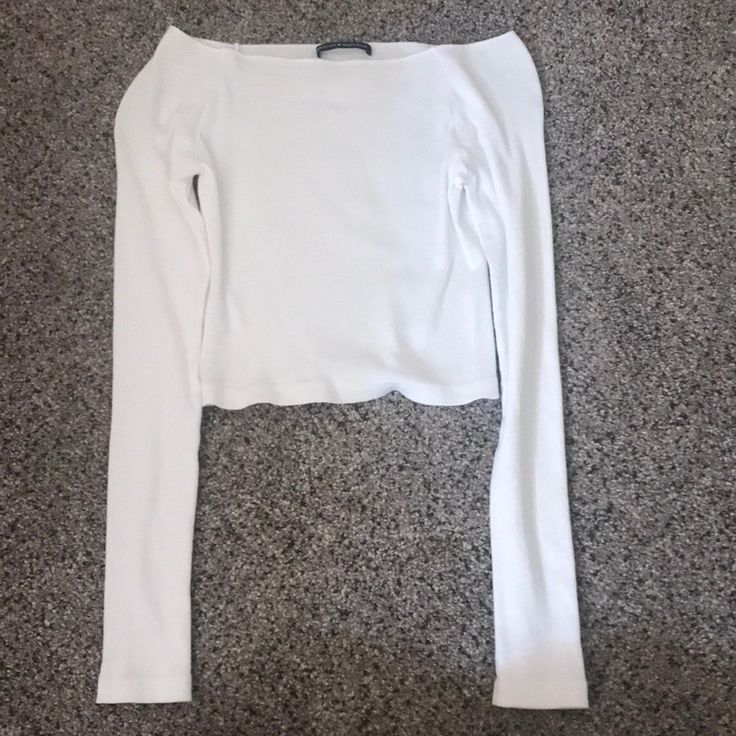 Never Worn, Very Cute! White Fitted Long Sleeve Top For Summer, Fitted White Long Sleeve Top For Summer, Trendy White Stretch Shirt, Basic Long Sleeve Shirt For Summer, White Fitted Long Sleeve Top For Fall, Trendy White Long Sleeve Top For Summer, Trendy White Long Sleeve Summer Top, White Stretch Long Sleeve Top For Summer, White Fitted Cotton Long Sleeve Top