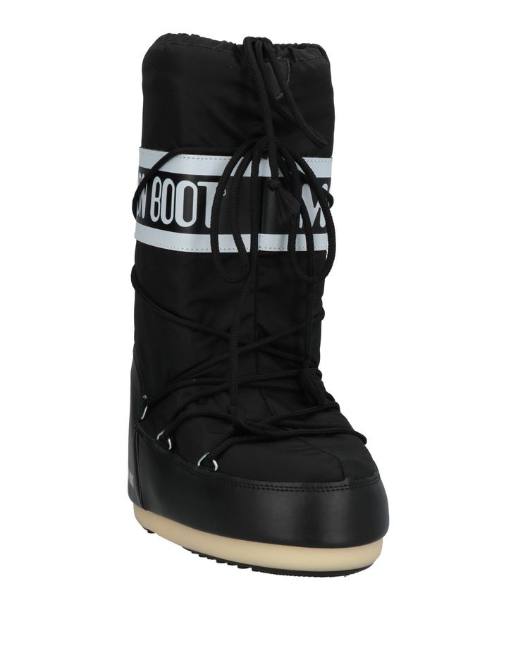 padded boots, shell, coated fabric, brand logo, two-tone, internal padding, lace-up, round toe, flat, pebbled sole, ski/snowboard, lifestyle, small sized , Color: Black , Size: 4.5-7 Moon Boot, Moon Boots, Ski Snowboard, Ski And Snowboard, Fashion And Design, Brand Logo, Two Tone, Skiing, Lace Up