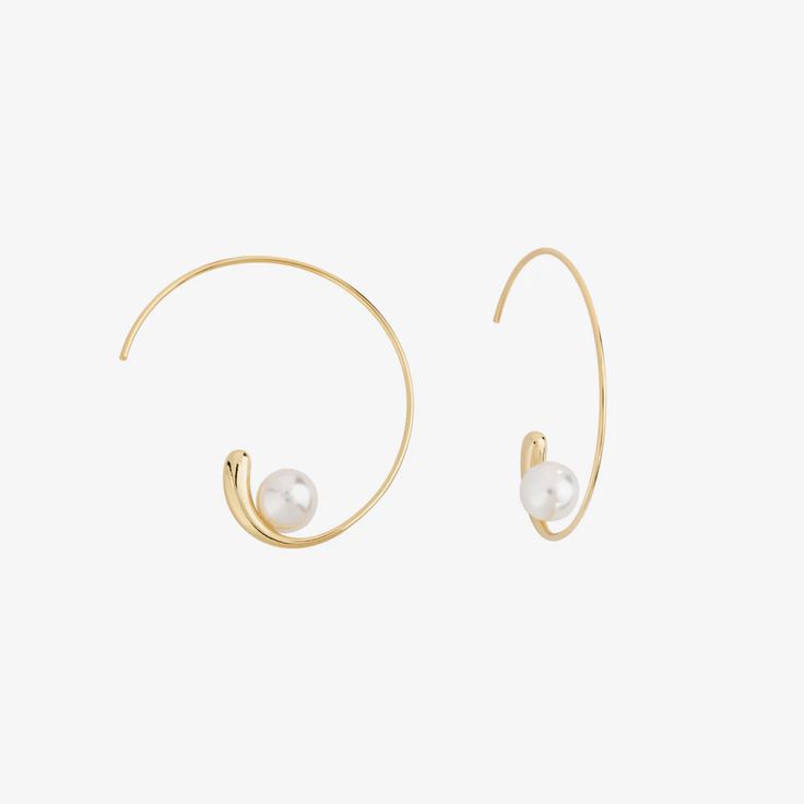 Jemima Earring Modern Gold Jewelry With Pearl Drop, Minimalist Round Pearl Drop Earrings, Single Round White Gold Earring, Modern Small Hoop Jewelry With Pearl Drop, Modern Small Hoop Pearl Drop Jewelry, Modern Gold Pearl Earrings In Sterling Silver, Round Gold-plated Pearl Earrings, Modern Gold Pearl Earrings, Modern Gold Plated Jewelry With Pearl Drop