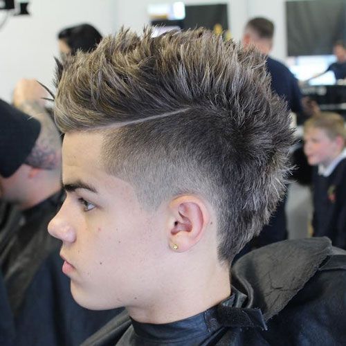 Burst Fade Mohawk Mohawk Fade Haircut, Men Mohawk, Mohawk Fade, Mohawk For Men, Mohawk Haircut, Mohawk Hairstyles Men, Burst Fade, Boy Haircuts, Mohawk Hairstyles