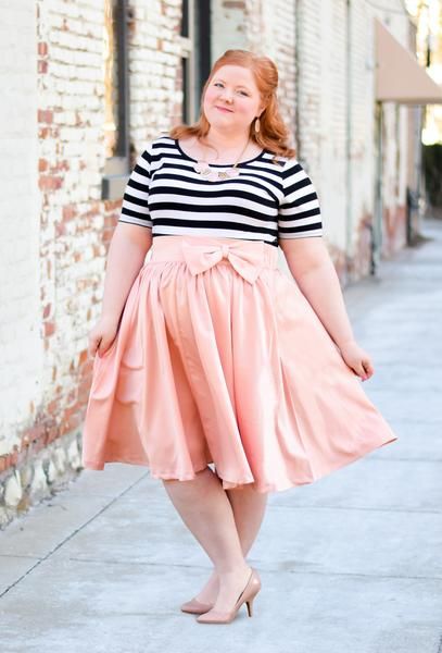 MUST HAVE MONDAY | Whimsy Bow Skirt – Society Plus | The Pretty Pear Bride - Plus Size Bridal Magazine Casual Kawaii Outfits, Modest Plus Size Fashion, Short Plus Size Fashion, Casual Kawaii, Plus Size Kawaii, Kawaii Outfits, Pink Plus Size, Character Clothes, Figure Fashion