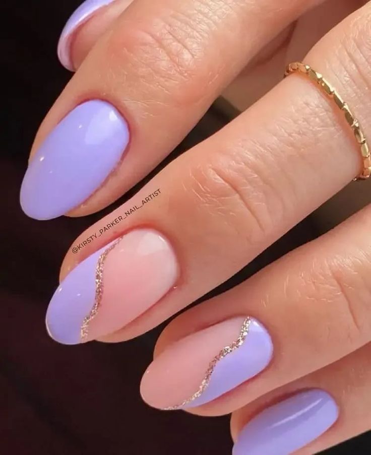 Purple nails ideas with long or short acrylic in light | dark shades. Simple cute aesthetic for summer with extra sparkle. Summer Nail Ideas Almond, Lilac Nails Design, Light Purple Nails, Hoco Nails, Unghie Sfumate, Kutek Disney, Purple Nail Art, Lilac Nails, Purple Acrylic Nails