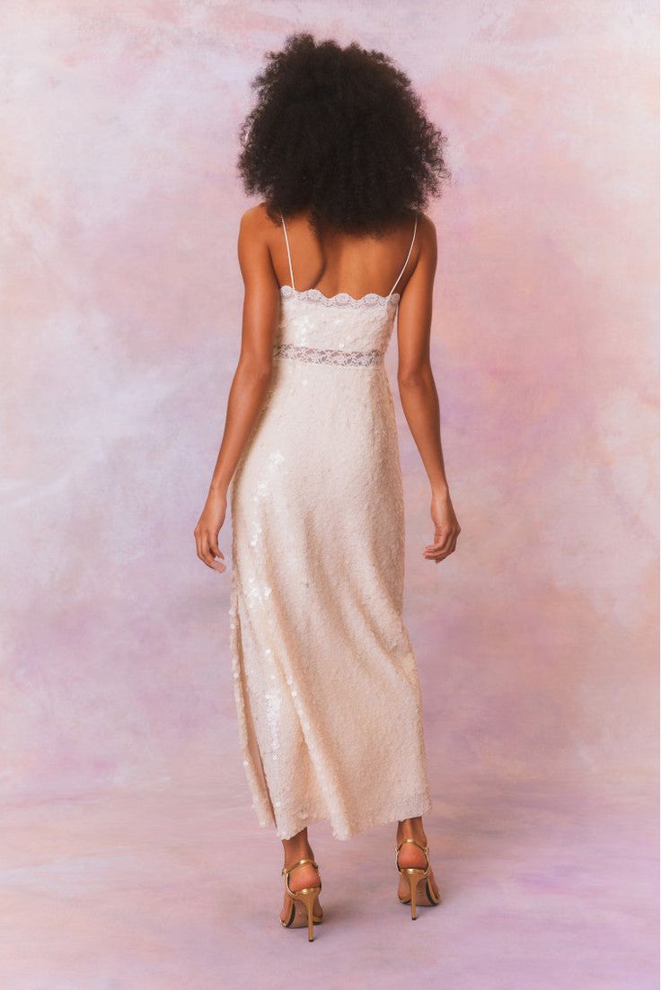 Turn heads in the Olmine Dress. This gorgeous party dress is all about the details with large shimmering paillettes sequins all over. With a flattering silhouette, this slip-like maxi features delicate scallop laces at the top of the dress, spaghetti straps, and a form-fitting skirt. Perfect for your next night out or any event you have coming up. Fancy White Dress, White Dress Styles, Fitting Skirt, Dress Spaghetti Straps, Maxi Dress Sale, White Dress Party, Sequin Maxi, Sequin Maxi Dress, Women's Evening Dresses