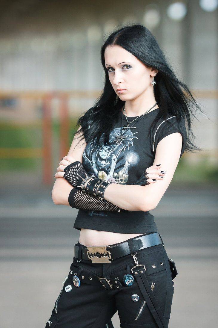 Metal Girl by AshielNeronamyde.deviantart.com on @DeviantArt New Rock Outfit, Phoenix Core, Metal Girl Outfit, Goth Lesbian, Metal Outfit, Gothic Mode, Heavy Metal Girl, Trad Goth, Outfits 2000s