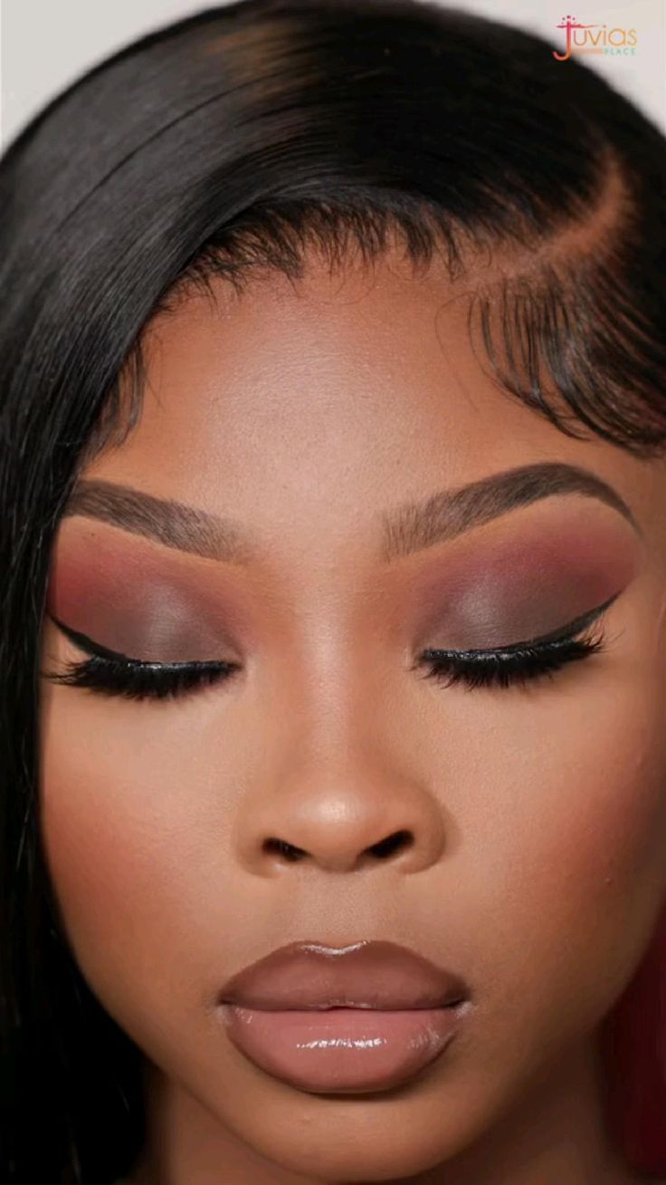 Makeup As Wedding Guest, Neutral Eyeshadow Looks Black Women, Wedding Guest Makeup Black Women, Bright Under Eye Makeup Black Women, Neutral Makeup Looks Black Women, Eye Makeup For Dark Skin, Nude Makeup Black Women, Makeup Education, Client Makeup