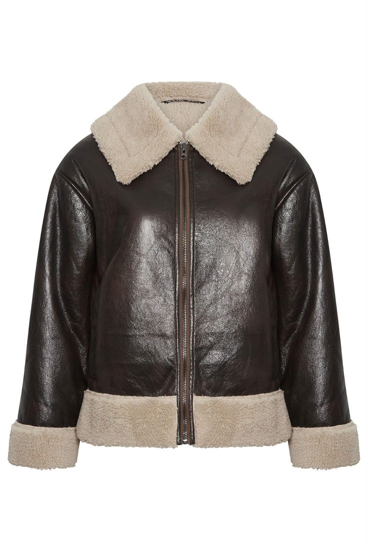 Stay on-trend this season with this must-have aviator jacket from Yours Curve. Made from a faux leather fabric, it features a teddy trim, collared neckline and side pockets. Layer over jeans and a t-shirt for a look that is perfect for the colder months ahead. Black Shearling Jacket, Prada Jacket, Aviator Jacket, Aviator Jackets, Plus Size Coats, Minsk, Shearling Jacket, Swimwear Tops, Moda Operandi