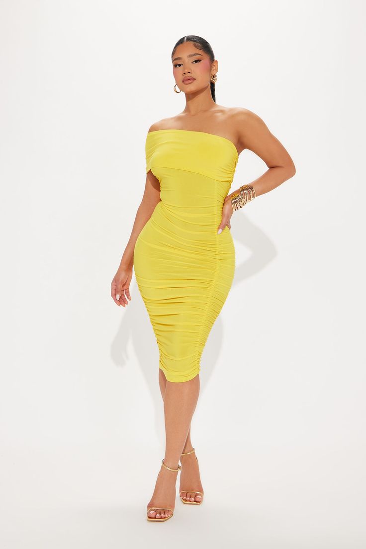 Serene Dream Off Shoulder Midi Dress - Yellow | Fashion Nova Yellow Graduation Dress, Midi Dress Off Shoulder, Graduation Dress College, Off Shoulder Midi Dress, Bardot Midi Dress, Dress Off Shoulder, Yellow Midi Dress, Grad Pics, Dress Yellow