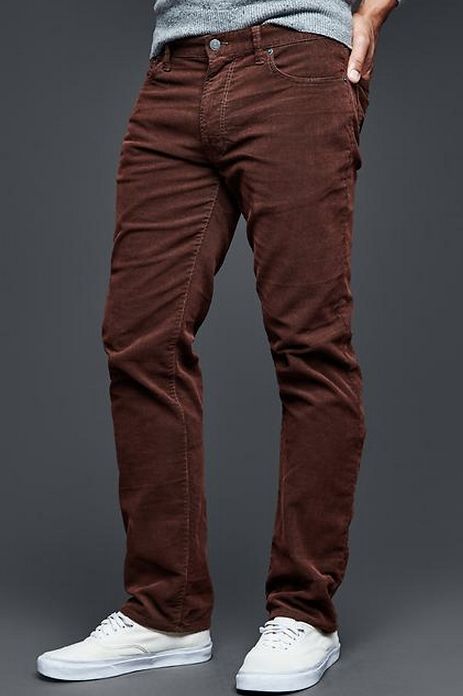 8 Corduroy Pants For Men in Fall 2015 - Best Slim & Straight Cords for Guys 2016 Brown Jeans Outfit, Brown Pants Men, Brown Pants Outfit, Mens Cords, Dark Brown Pants, Corduroy Pants Men, Jeans Outfit Men, Pants Outfit Men, Brown Jeans