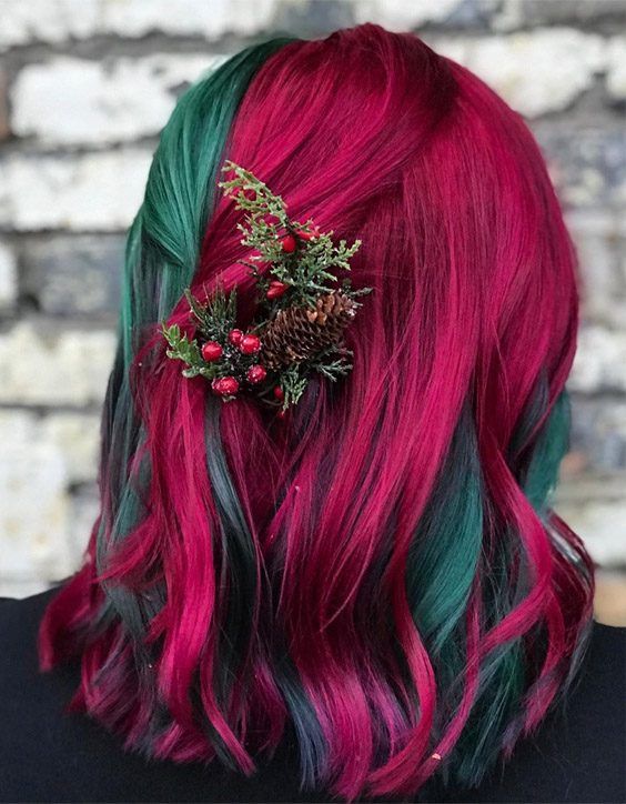 Lovely & Colorful Hair Highlights for All Girls Red And Green Hair, Holiday Hair Color, Reality Shifting, Vivid Hair Color, Split Hair, Pretty Hair Color, Christmas Hairstyles, Bright Hair, Hair Color Highlights