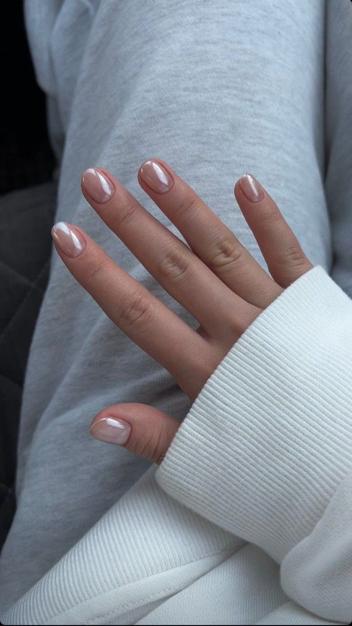 Short Classy Nails, Natural Nails Manicure, Minimal Nails, Casual Nails, Pearl Nails, Her Nails, Neutral Nails, Bridal Nails, Classy Nails