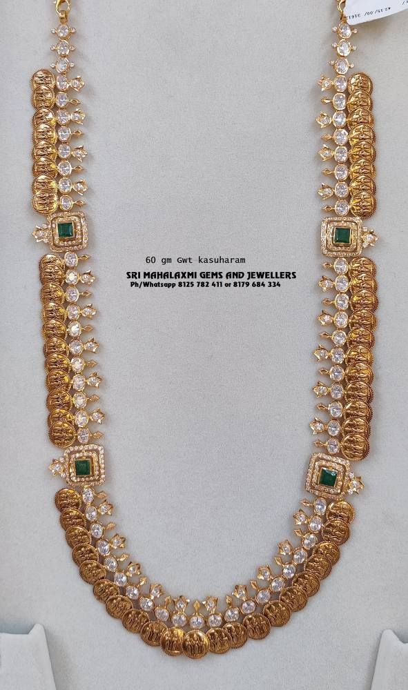 Polki diamond Lakshmi kasu haram photo Kasu Haram, Floor Showroom, Haram Designs, Long Haram, Gold Jewelry Simple Necklace, Beautiful Gold Necklaces, Jewelry Set Design, Gold Necklace Indian Bridal Jewelry, Gold Jewelry Stores