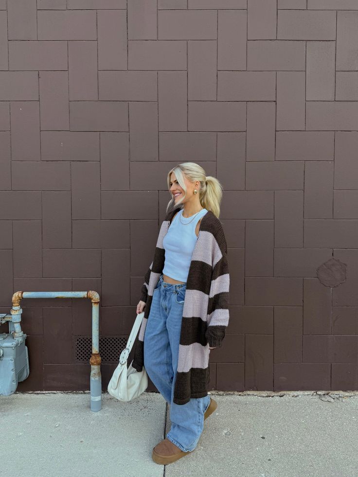 Good Dress, Workout Sets, Cardigan Long, Cardigan Top, Color Combo, Chunky Knit, Color Combos, Running Errands, Love It