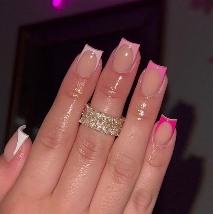 French Tip Different Shades Of Pink, Cute Short Nail Sets Pink French, Overlay French Nails, Short French Overlay Nails, Different Shade Of Pink French Tip Nails, French Tip Nails Ideas Short, Pink French Tip Different Shades, Shorties Nail Ideas, Short Pink Acrylic Nails French Tips