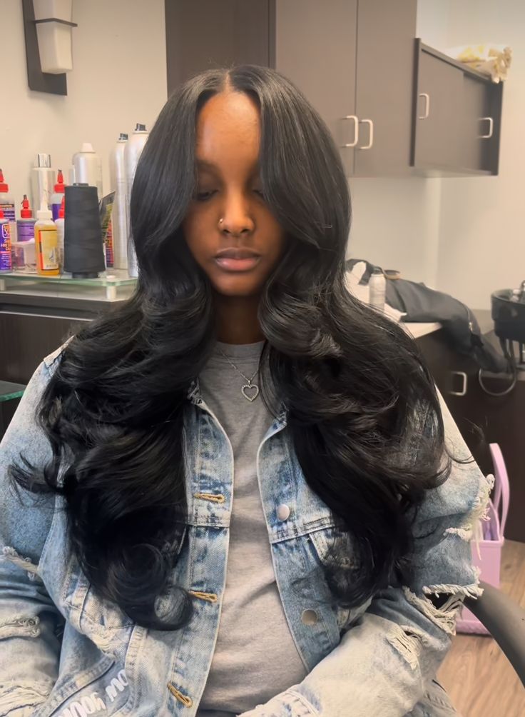 Sew In With Layers, Middle Part Sew In, Natural Straight Hair, Weave Ponytail Hairstyles, Frontal Wig Hairstyles, Sew In Hairstyles, Birthday Hairstyles, Quick Weave Hairstyles, Quick Weave