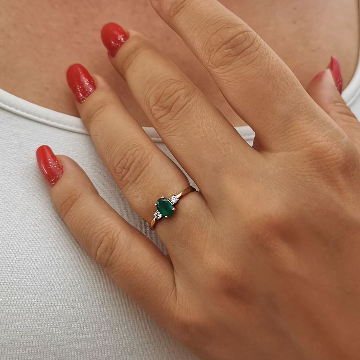 Green Stone Ring*14K Fashion Gold RingFor Women Birthday Jewelry*Gemstones Ring*Engagemant Ring*Choose Your Stone*Emerald Ring # Features * Gram:1.70 gr(approximate weight) * Size: 18 mm * Production Method:Casting +Hand Made * 14 K (0,585 in gold) * Gemstones:Green Spinel+Cubic Zircon *Special Gift Box  *Like all precious jewels,it comes in its own gift box. *Can include a little gift note  *The Gold Body Of The Ring İs Polished By Hand. *Available in White gold or Rose Gold choosing Classic Diamond Ring For Proposal With May Birthstone, Elegant May Birthstone Ring With Heart Cut, Elegant Heart Cut May Birthstone Ring, Elegant May Birthstone Heart Cut Ring, Fine Jewelry May Birthstone Ring For Proposal, May Birthstone Ring With Brilliant Cut For Gift, May Birthstone Ring With Brilliant Cut As A Gift, Brilliant Cut Birthstone Ring For May, Fine Jewelry May Birthstone Heart Cut Rings