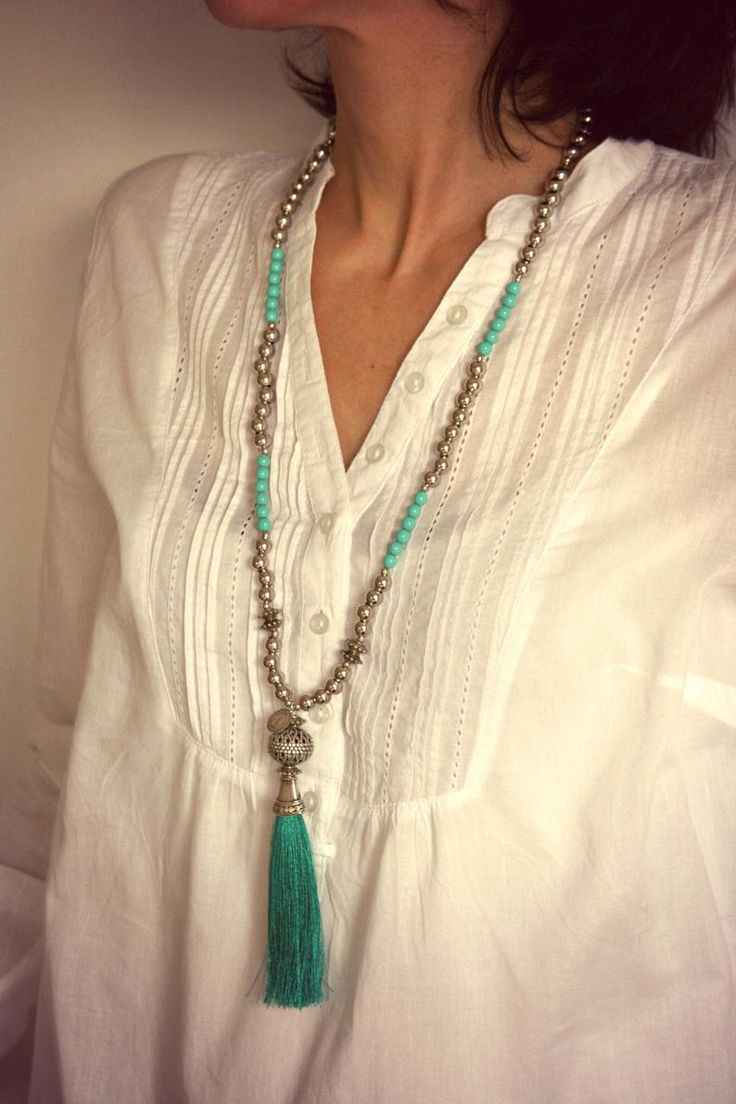 Green Tassel Necklace Silver Necklace Pearl Necklace Long | Etsy Diy Yarn Garland, Pearl Necklace Long, Long Necklace Boho, Long Pearl Necklaces, Necklace Indian, Indian Necklace, Yarn Diy, Necklace Pearl, Bohemian Necklace