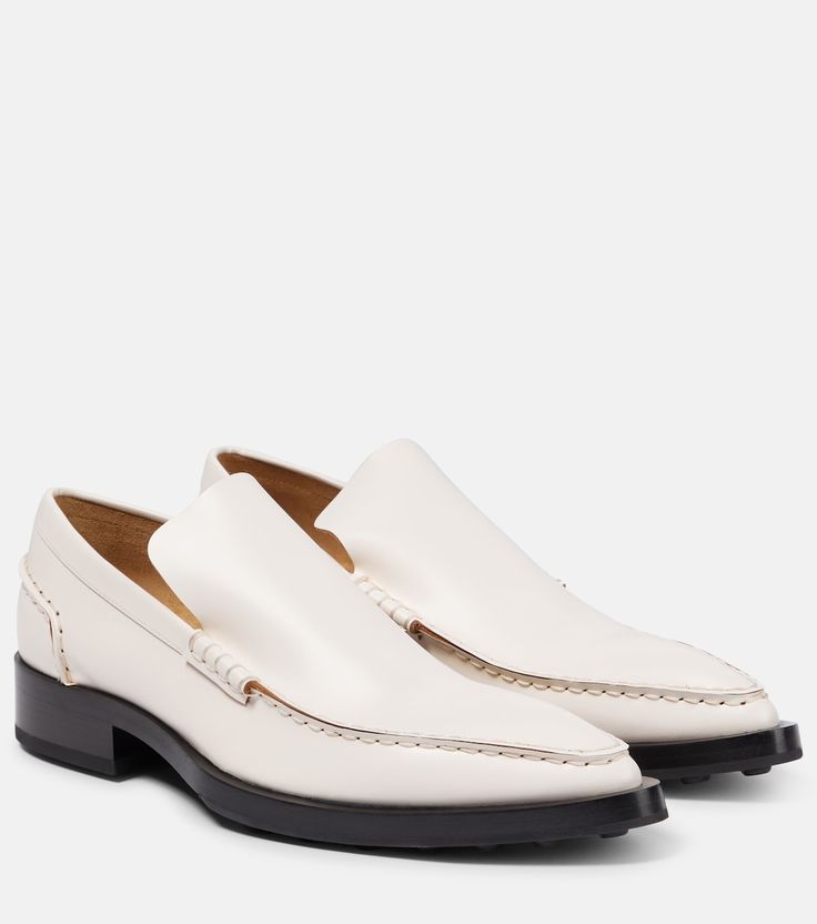 Leather Loafers in White - Jil Sander | Mytheresa Leather Street Style, Jil Sander Shoes, White Dress Shoes, Moccasins Shoes, Style Finder, Platform Heels Chunky, Classic Pumps, Leather Block Heels, Penny Loafers