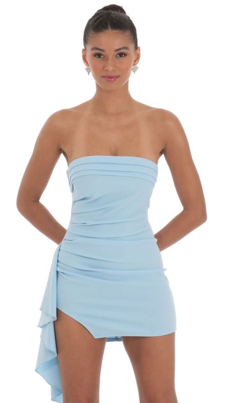 Lucy In The Sky Dress Homecoming Blue, Strapless Blue Dress Short, Nice Mini Dress, Homecoming Dress Light Blue, Cute Unique Hoco Dresses, Mini Light Blue Dress, Hoco Dress Light Blue, Beach Hoco Dress, Hock Dress Ideas