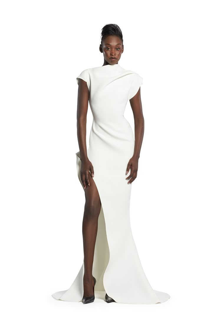 White Edit - Bridal Gowns & Dresses | Maticevski Maticevski Dress, Toni Maticevski, White Evening Gowns, Victoria Beckham Outfits, Runway Gowns, Fierce Women, High Fashion Dresses, Off White Dresses, Designer Bridal Gowns