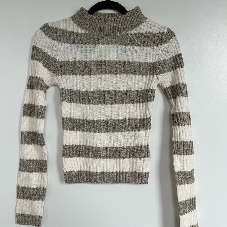 Brand New, Perfect Condition White Stretch Winter Tops, Trendy White Ribbed Sweater, Winter White Fitted Tops For Winter, Fitted Winter White Tops For Winter, Fitted White Sweater For Spring, White Ribbed Sweater For Spring, H&m White Winter Sweater, Winter Striped Stretch Tops, Striped Stretch Tops For Winter