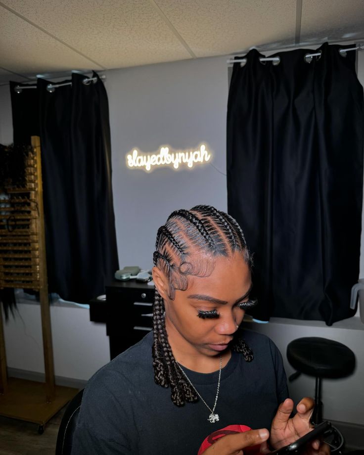 6 designer stitch braids + barrell ends 😍😍😍 This look can be booked under ( 6 stitch braids + design ) ⭐️ Don’t miss out on the august specials 🌸 - August Books Are Open! 🥳 New slots have been opened Stylist : @slayedbynyah - #atlbraider #atlbraidspecials #softlocs #cau26 #atlantaknotlessbraids #riverdalehairstylist #riverdalebraids #knotlessbraidsatl #atlhairstylist #atlbraiders #atlbraidstyles #smyrnabraider #braidersinatlanta #stitchbraidsatlanta #collegeparkhairstylist #atlboblocs #fo... Stitch Braids With Barrel Ends, Designer Stitch Braids, 6 Stitch Braids, Black Girls Hairstyles Weave, Straight Back Braids, Hairstyles Weave, Scalp Braids, Back Braid, Stitch Braids